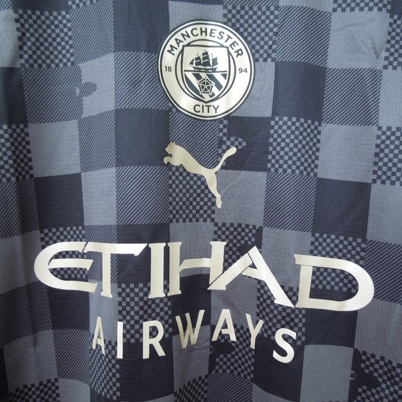 Manchester City co-branded special edition soccer jersey, large, Puma - Picture 2 of 7